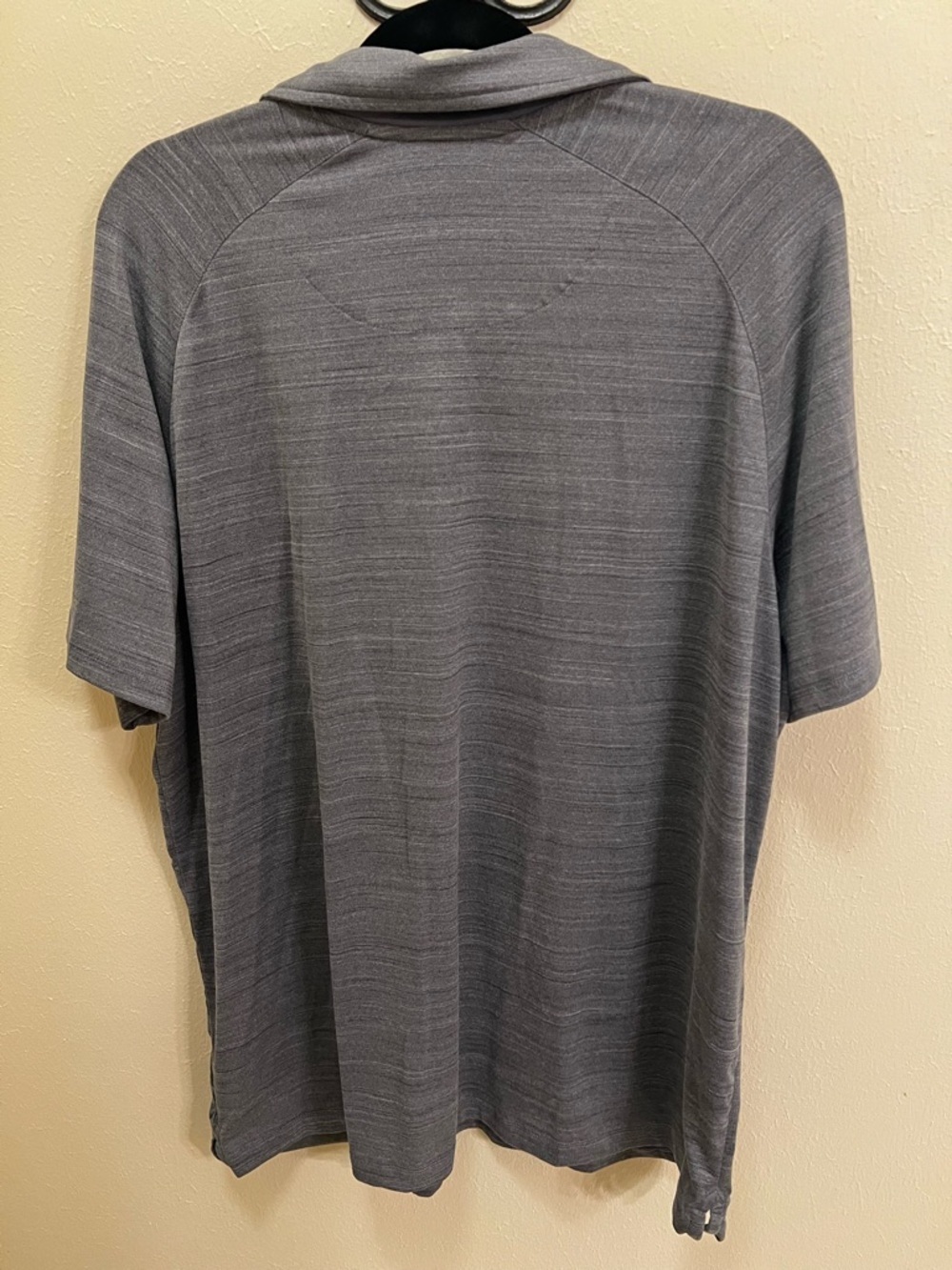 Hurley Men's Charcoal Heather Polo - Picture 5 of 5